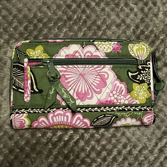 NWOT! Vera Bradley Retired Pattern Olivia Pink - Picture 2 of 4